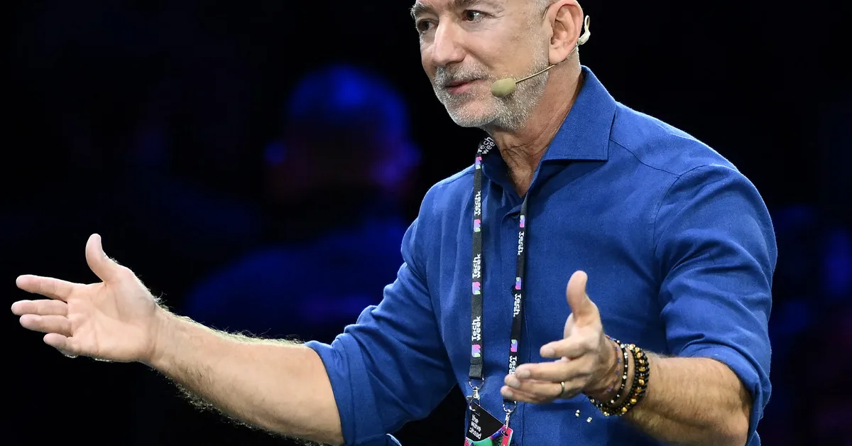 8 of the world's 10 richest people have seen their wealth drop this year as AI jitters grow