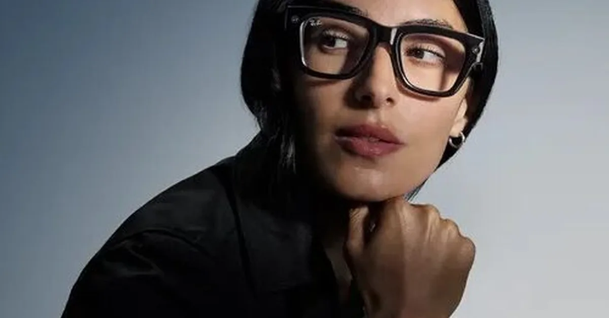 Workers report watching Ray-Ban Meta-shot footage of people using the bathroom