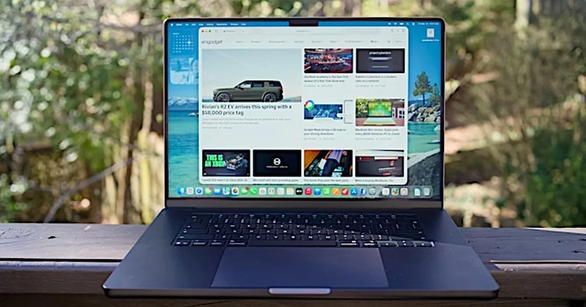 The Morning After: Apple's surprise AirPods Max refresh