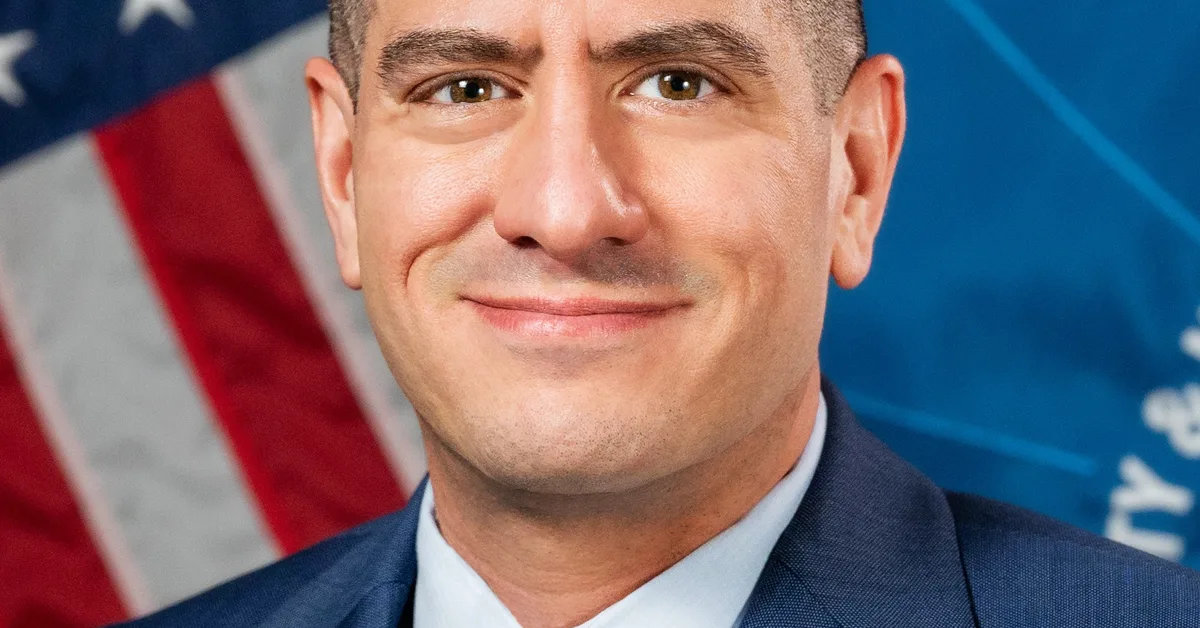 CISA CIO Robert Costello exits agency