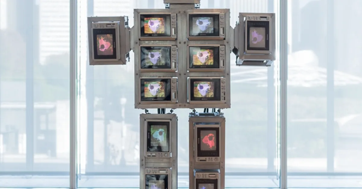 RoboCurate: Harnessing Diversity with Action-Verified Neural Trajectory for Robot Learning