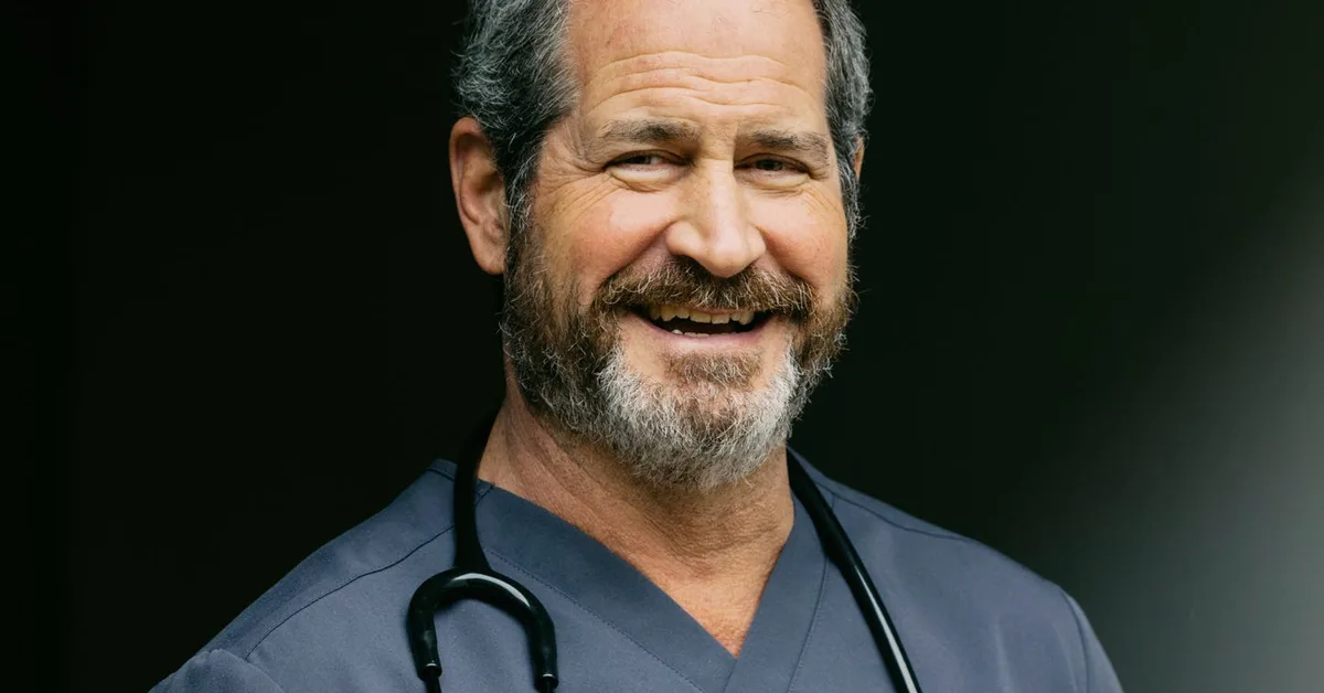 A cardiac surgeon ignored his own heart attack symptoms. He says anyone can miss the red flags.