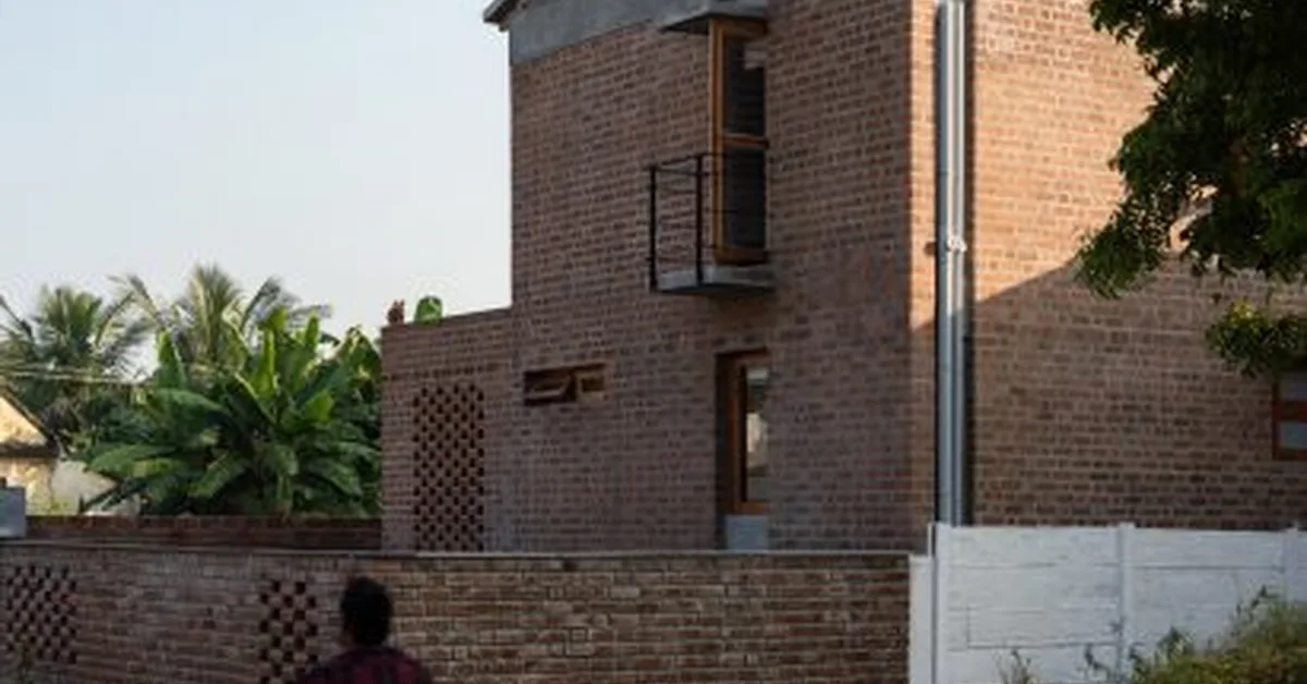 Madras Spaces creates rural Indian home using "only what was necessary"