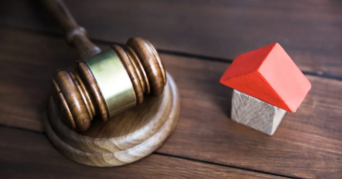 Longbridge, Mutual of Omaha move to dismiss reverse mortgage marketing lawsuit