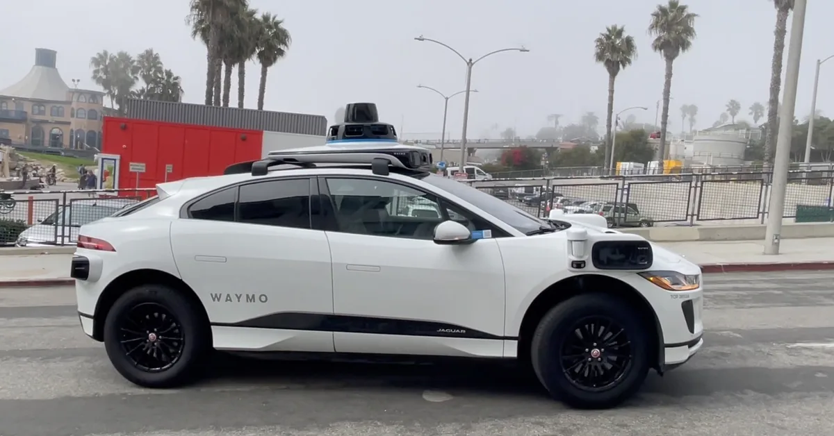 Waymo adds 4 more cities to its robotaxi service, now 10 total (Tesla: still 0)