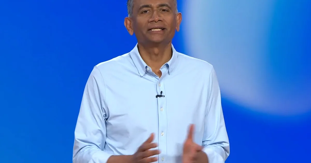 Key Microsoft executive Rajesh Jha is retiring. Read the memos.