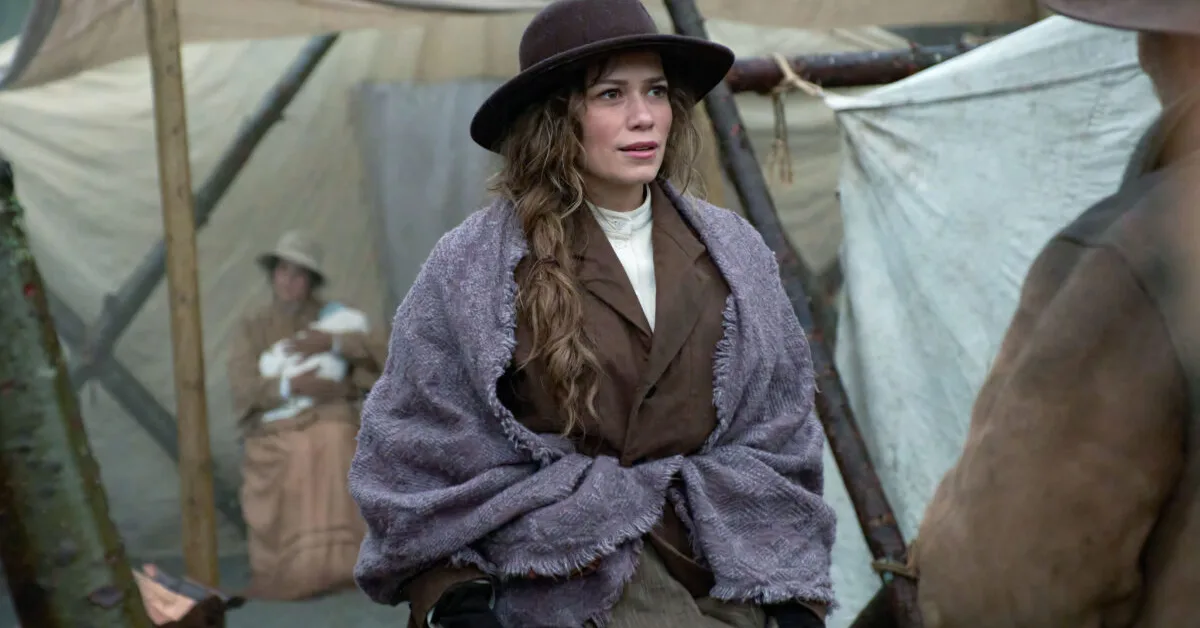 Bethany Joy Lenz and Benjamin Ayres talk about starring in 'Hope Valley: 1874' on Hallmark