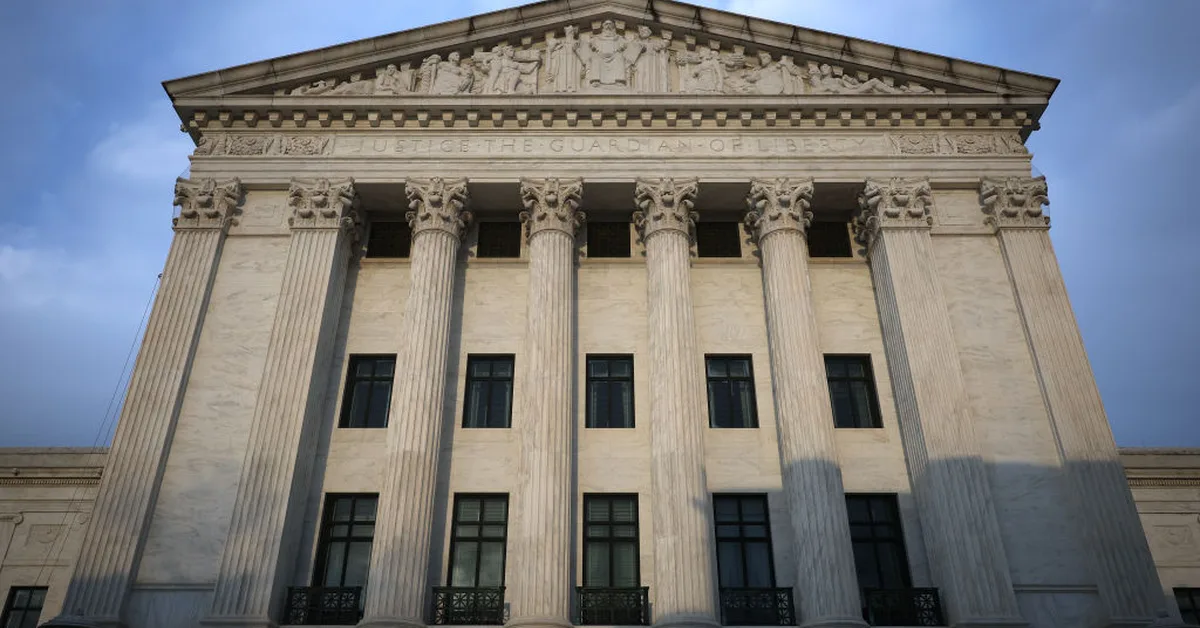 Justices to consider breadth of a federal defendant's waiver of appeal