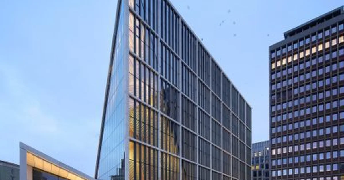 Nordic Office of Architecture creates "open yet secure" New Government Quarter in Oslo