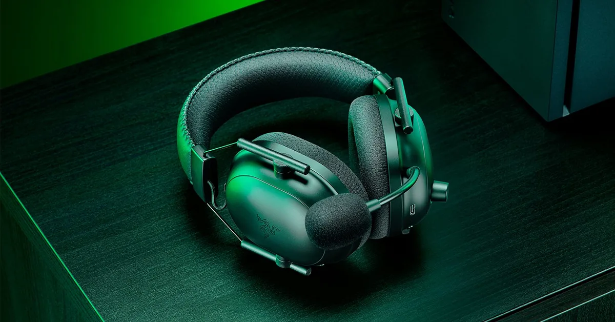 Razer's BlackShark V2 Pro gaming headset is $90, which is a new low price