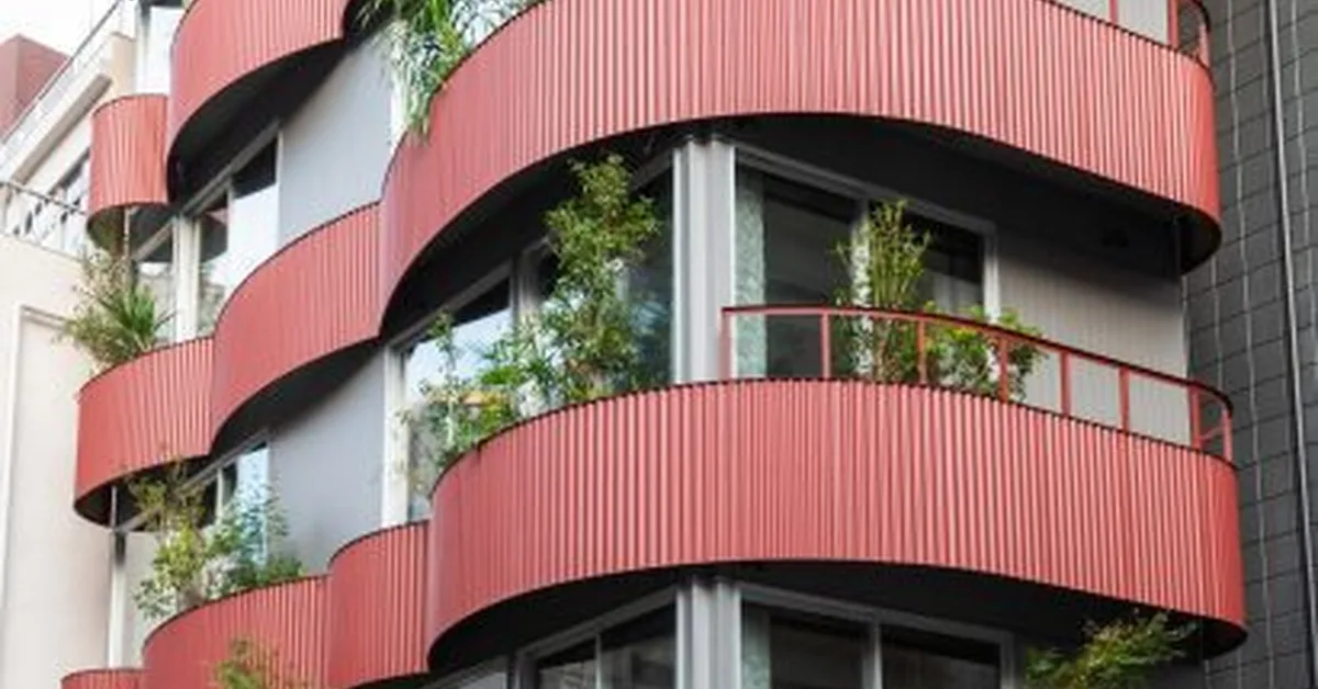 Plants donated by local residents cover undulating facade of SOIL Nihonbashi